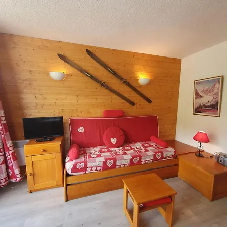 Apartment Soleil By Interhome Les Deux Alpes